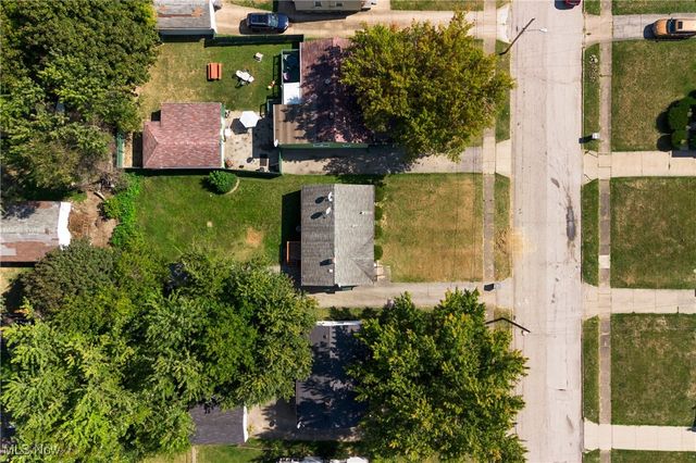 724 E Laclede Avenue, Youngstown, OH 44502