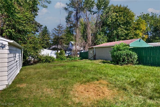 724 E Laclede Avenue, Youngstown, OH 44502