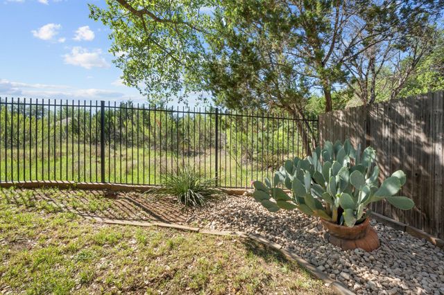 22204 Red Yucca RD, Spicewood, TX 78669