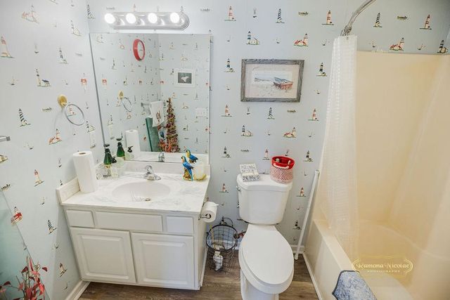 525 Drake Ln., Surfside Beach, SC 29575
