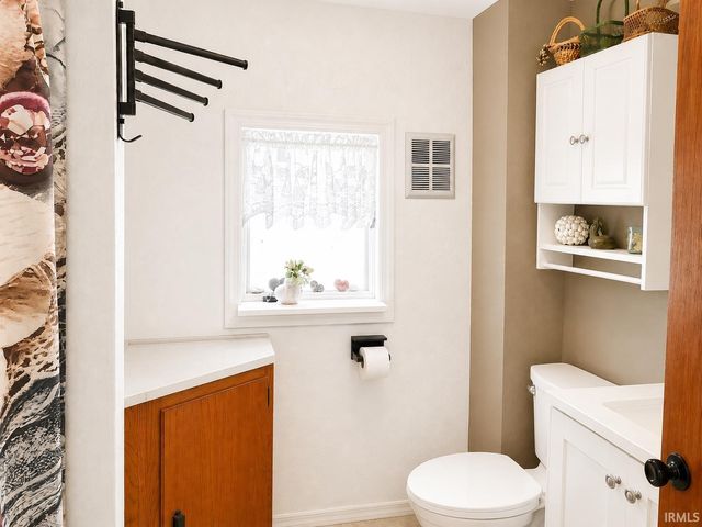 125 Washington Street, Auburn, IN 46706