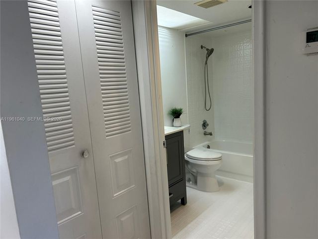 100 SW 130th Ter 109C, Pembroke Pines, FL 33027