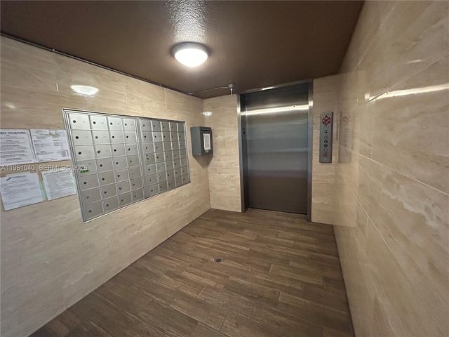 100 SW 130th Ter 109C, Pembroke Pines, FL 33027