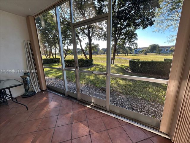 100 SW 130th Ter 109C, Pembroke Pines, FL 33027