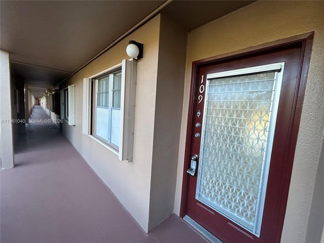 100 SW 130th Ter 109C, Pembroke Pines, FL 33027
