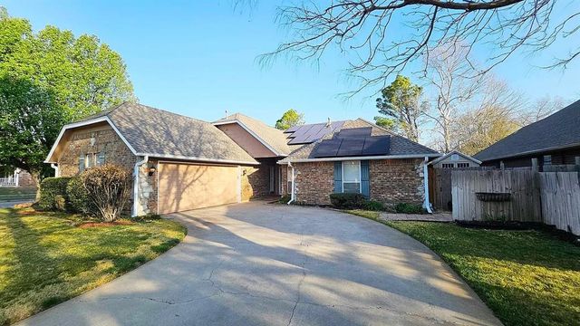 1225 NW 198th Street, Edmond, OK 73012