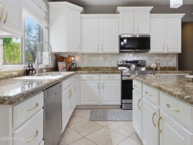 14523 W CORTEZ Street, Surprise, AZ 85379