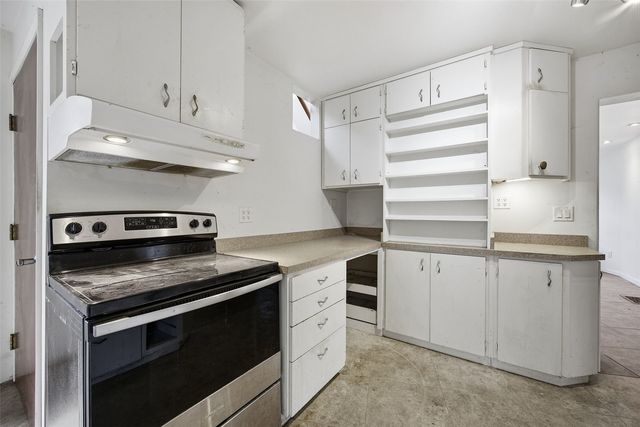 1117 St. Clement Street Street, Iowa City, IA 52245