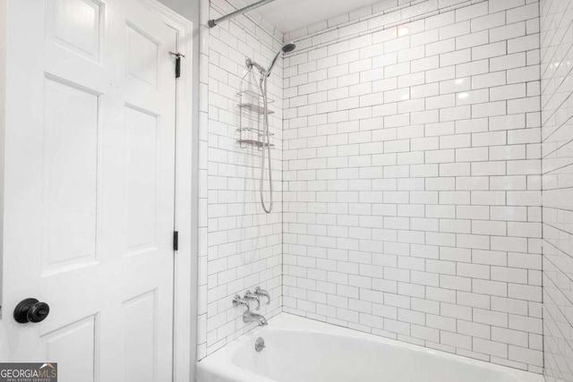 3240 Pinestream Road NW, Atlanta, GA 30327