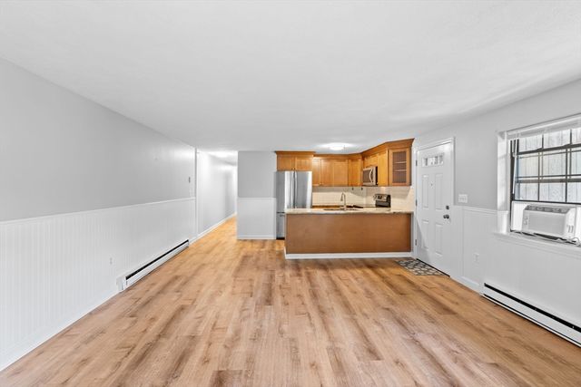 35 Ashumet Rd 10B, Mashpee, MA 02649
