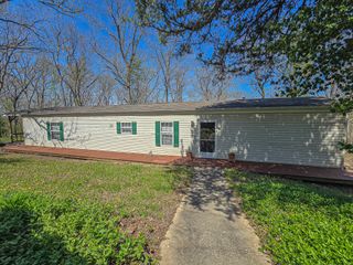 26495 County Road 331 Loop, Pittsburg, MO 65724