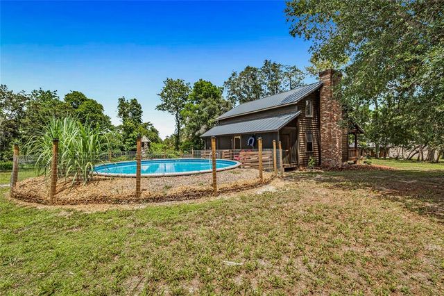 42328 DOGWOOD AVENUE, Deland, FL 32720