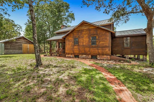 42328 DOGWOOD AVENUE, Deland, FL 32720