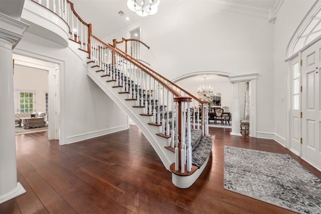 435 Lost Hunters Canyon, China Spring, TX 76633