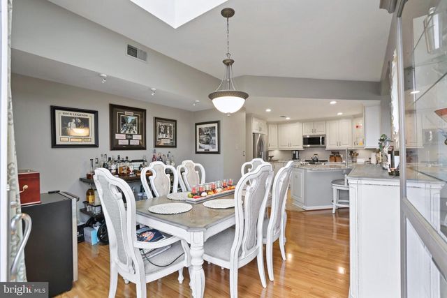 11218 HARBOR CT, Reston, VA 20191