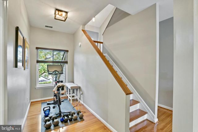 11218 HARBOR CT, Reston, VA 20191