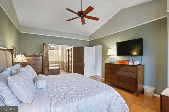 11218 HARBOR CT, Reston, VA 20191