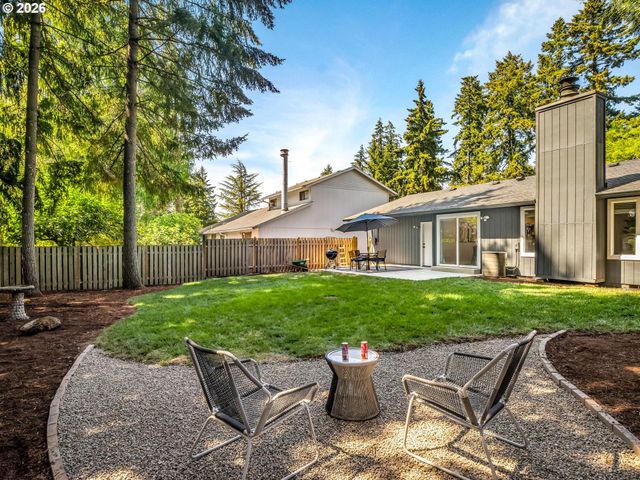 12146 Sw TAYLOR Ct, Portland, OR 97225