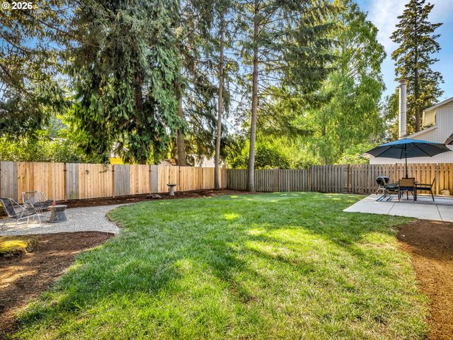 12146 Sw TAYLOR Ct, Portland, OR 97225