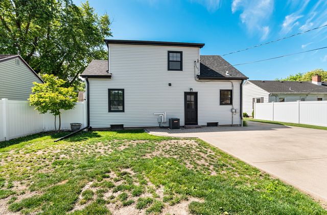 1613 Jones Street, Joliet, IL 60435