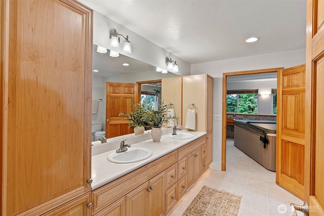 3725 107th Street NW, Gig Harbor, WA 98332