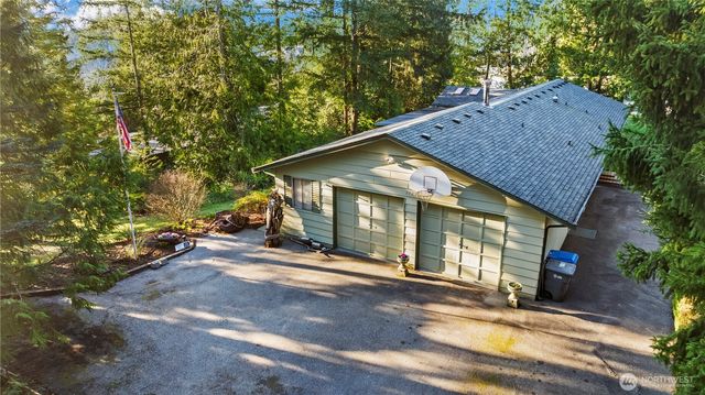 3725 107th Street NW, Gig Harbor, WA 98332