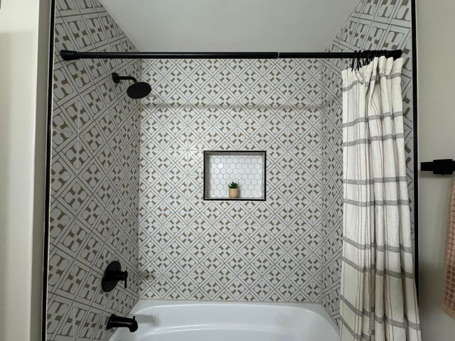 656 N Montgomery Street, Gary, IN 46403