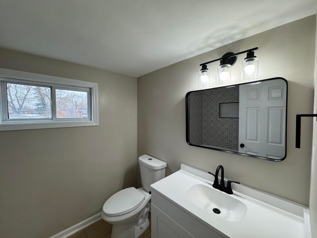 656 N Montgomery Street, Gary, IN 46403