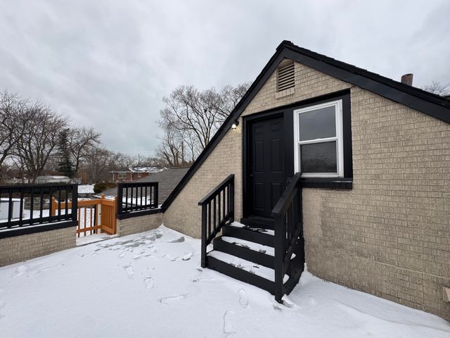 656 N Montgomery Street, Gary, IN 46403