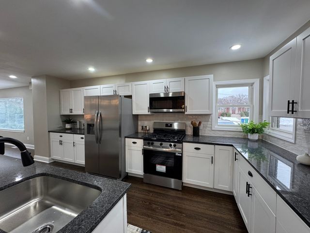 656 N Montgomery Street, Gary, IN 46403