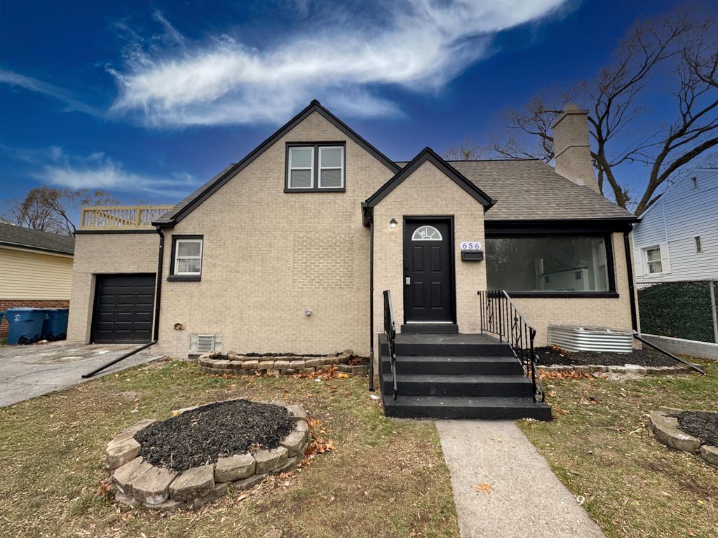 656 N Montgomery Street, Gary, IN 46403