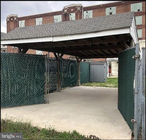 5 COATES ST, Bridgeport, PA 19405