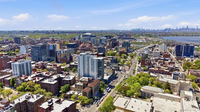 14225 37th Avenue 6B, Flushing, NY 11354