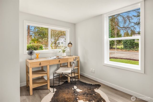 11136 108th Avenue NE, Kirkland, WA 98033