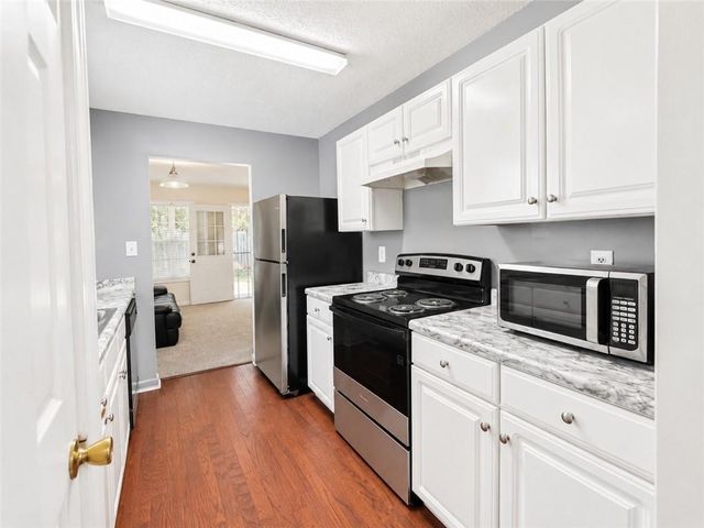 6936 Red Bone Way, Stonecrest, GA 30038