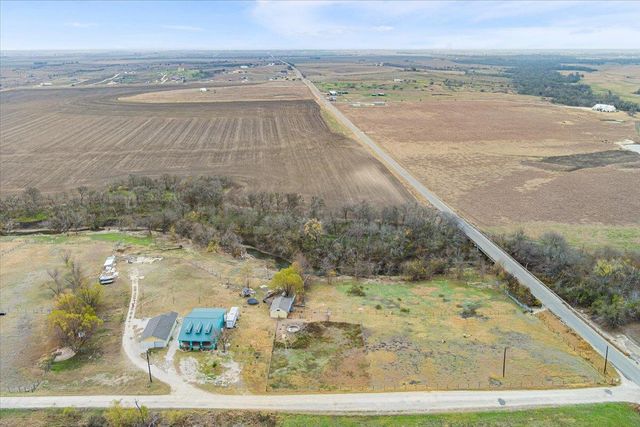 50 Dusty Dam RD, Coupland, TX 78615