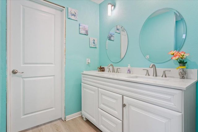 50 Dusty Dam RD, Coupland, TX 78615