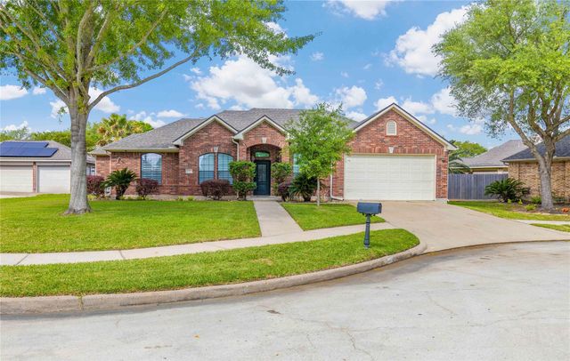 4223 Bear Creek Trace, Baytown, TX 77521