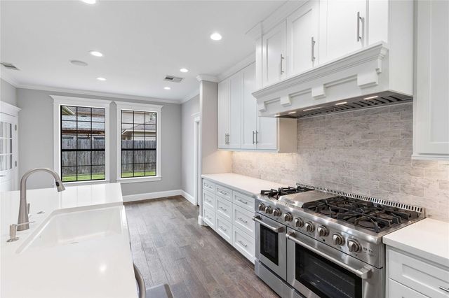 4223 Bear Creek Trace, Baytown, TX 77521