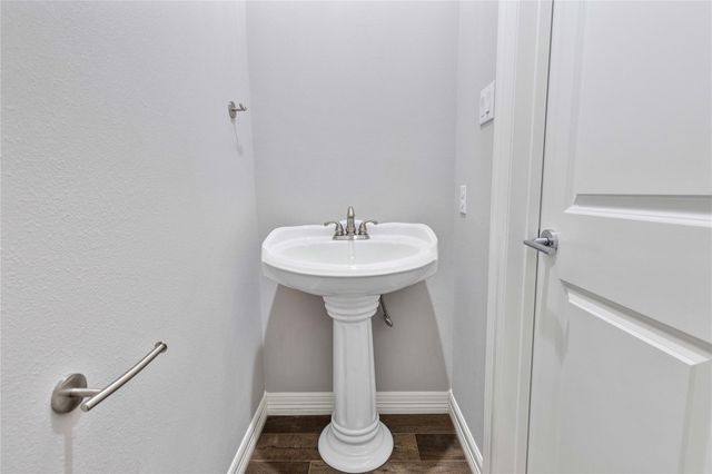 4223 Bear Creek Trace, Baytown, TX 77521