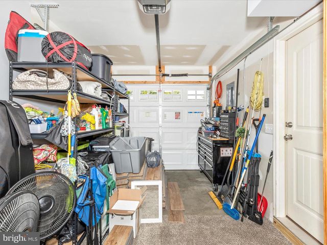 28 BROOKSIDE AVE, Hanover, PA 17331