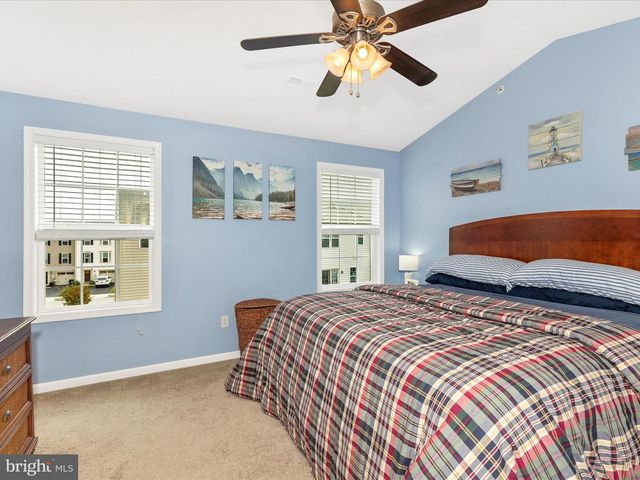 28 BROOKSIDE AVE, Hanover, PA 17331