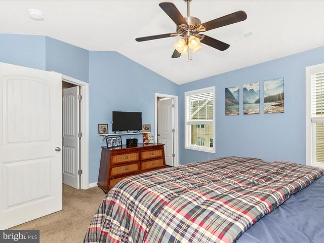 28 BROOKSIDE AVE, Hanover, PA 17331