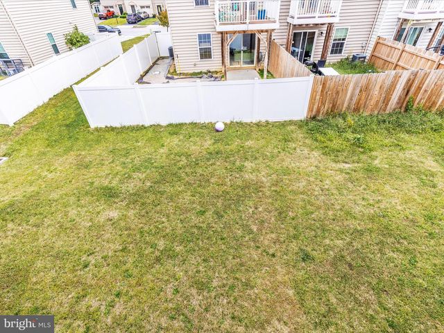 28 BROOKSIDE AVE, Hanover, PA 17331