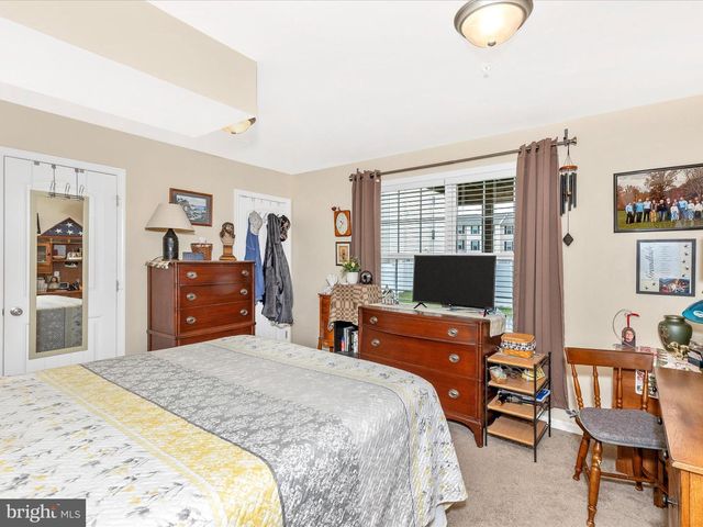28 BROOKSIDE AVE, Hanover, PA 17331