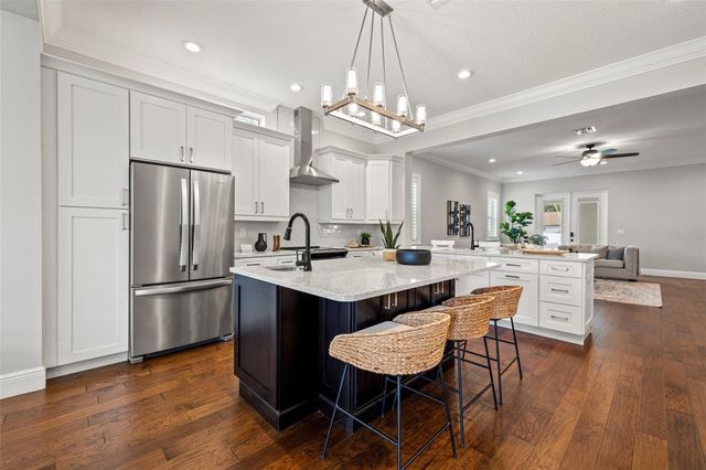 445 29TH AVENUE N, St Petersburg, FL 33704