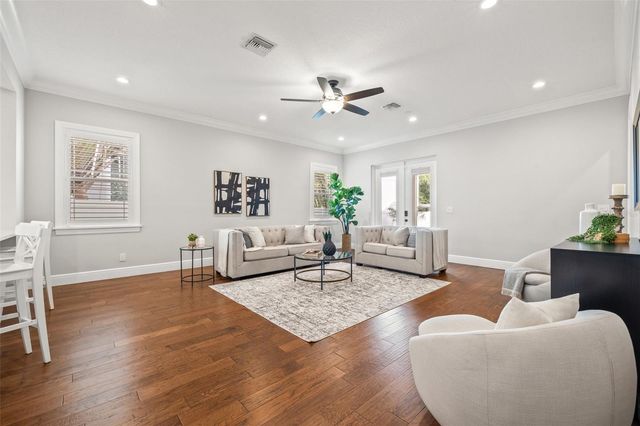 445 29TH AVENUE N, St Petersburg, FL 33704