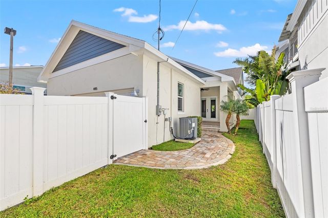 445 29TH AVENUE N, St Petersburg, FL 33704