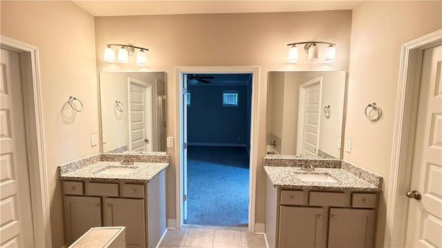 2005 Manor Pointe Drive, Cumming, GA 30041