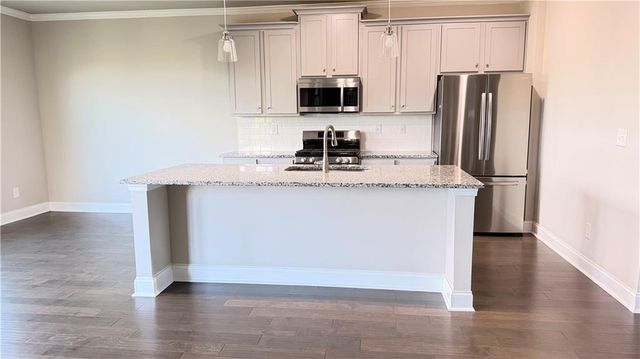 2005 Manor Pointe Drive, Cumming, GA 30041